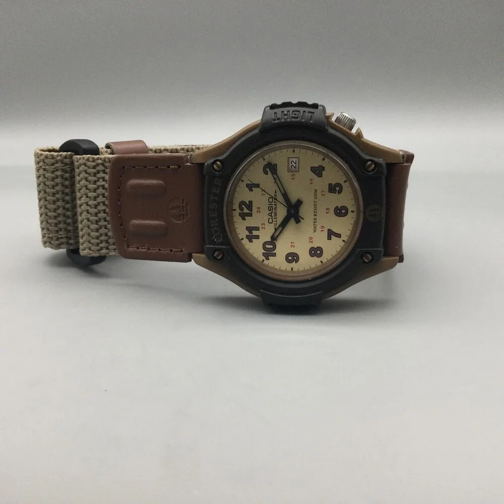 Casio Forester Mens Watch 42mm Cream Dial Illuminator 5405 FT-500W New Battery